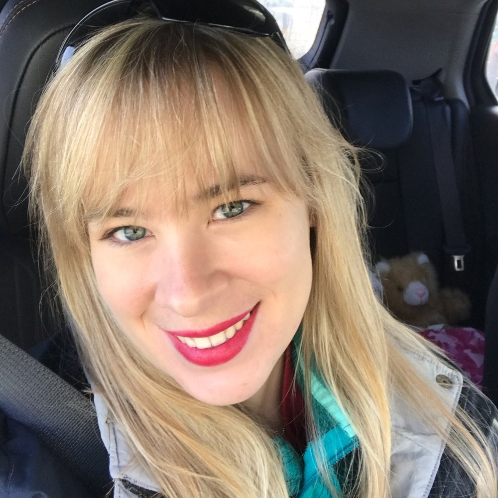 Meet your Posher, Serina